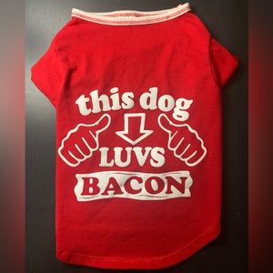 Simply Dog’s “This Dog Loves Bacon” Shirt